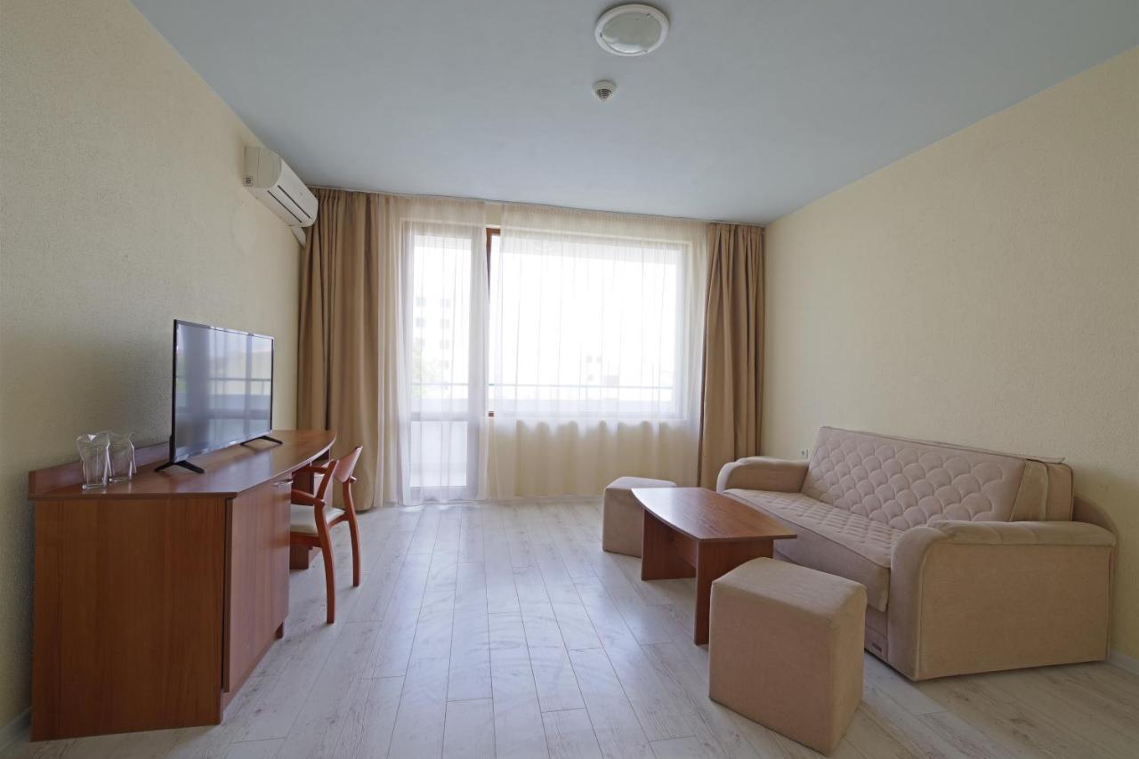 Perla Plaza Hotel Primorsko Eksteriør billede